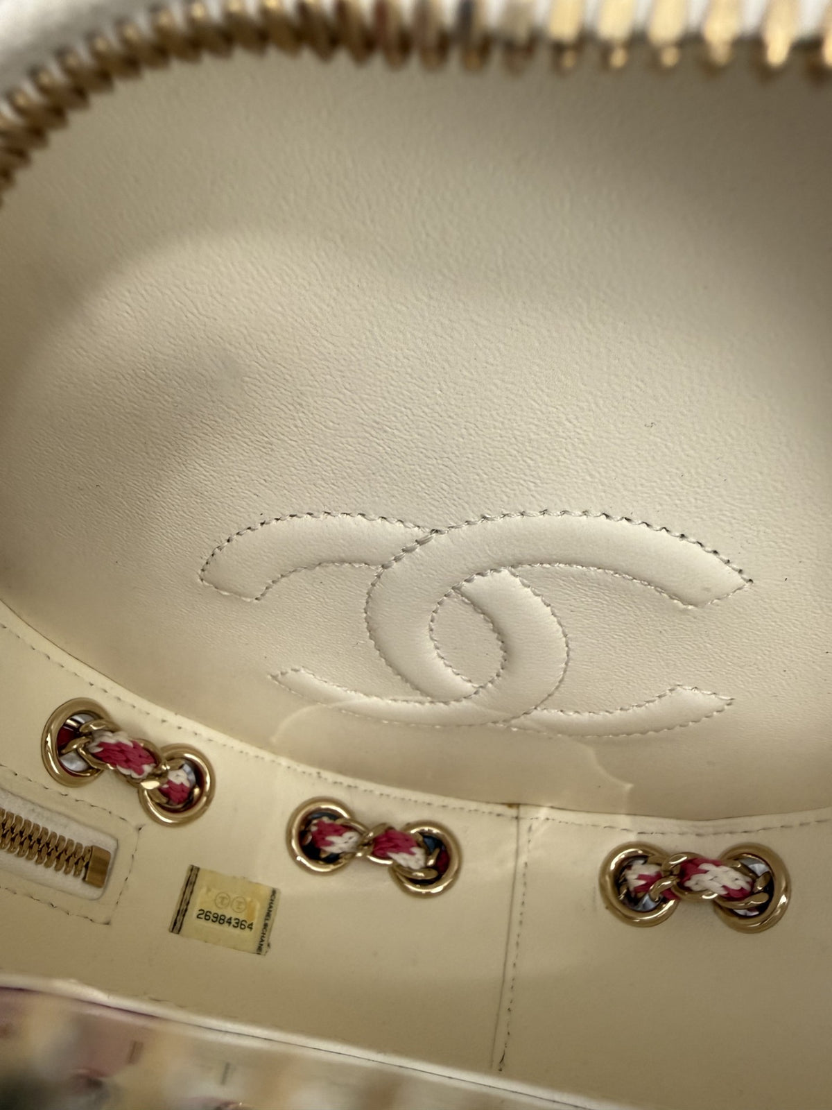 Chanel La Pausa Lifesaver — Pink & White