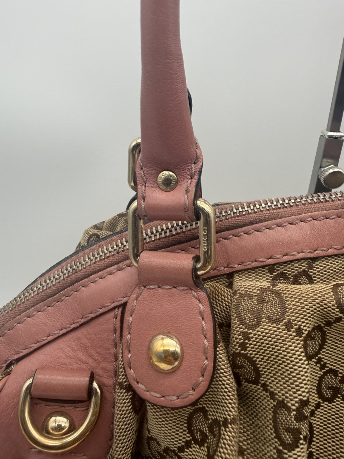 Gucci Sukey Satchel — Beige GG Canvas & Pink