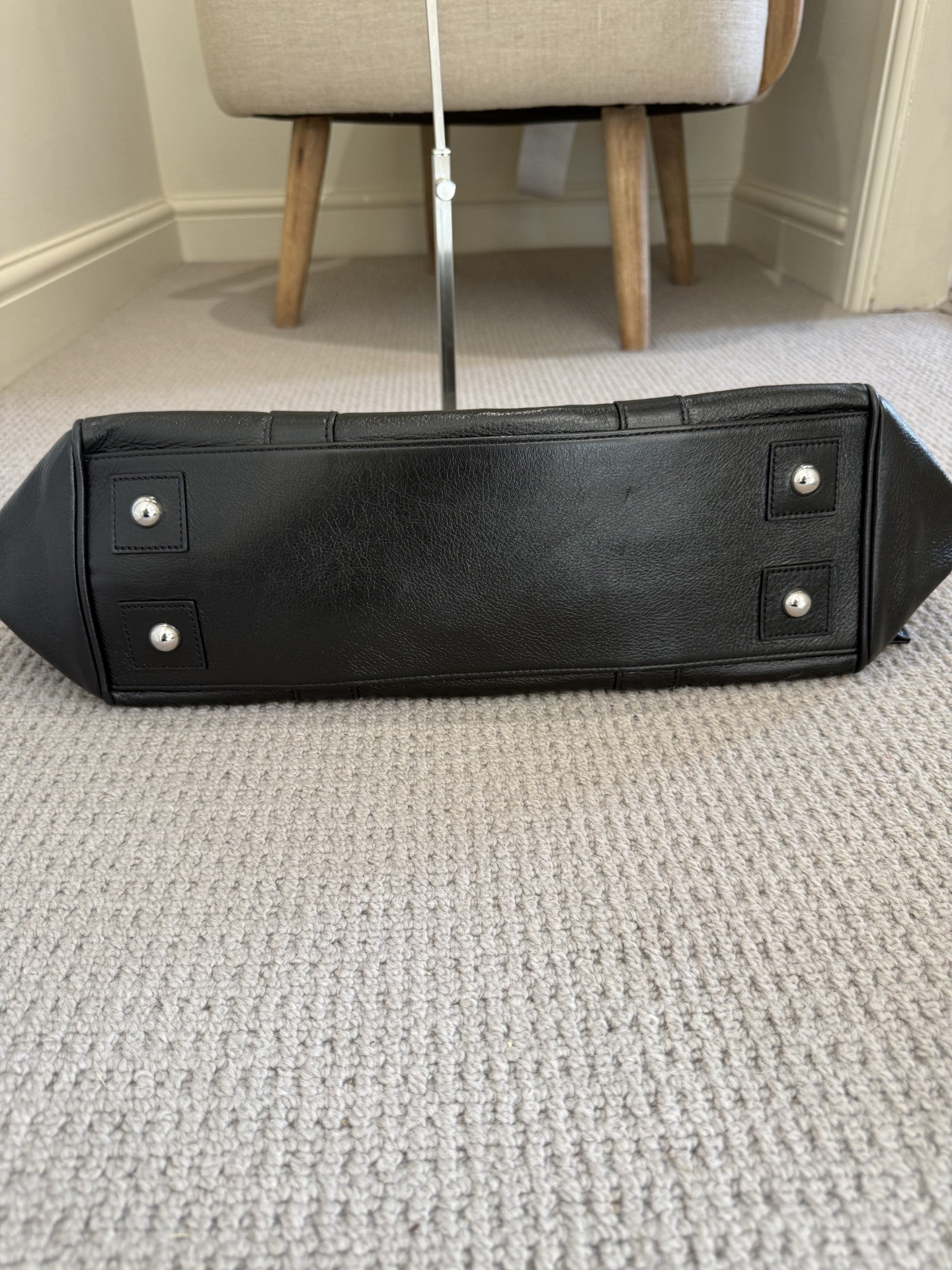 Mulberry Bayswater Black Leather Handbag – Silver Hardware