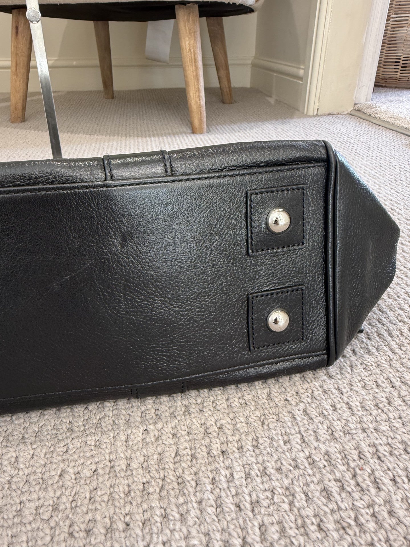 Mulberry Bayswater Black Leather Handbag – Silver Hardware