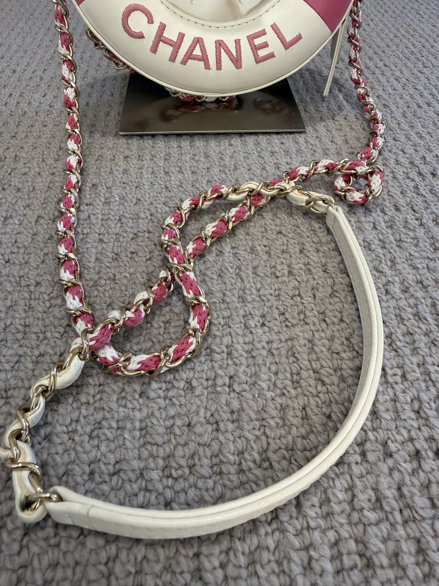 Chanel La Pausa Lifesaver Bag — Pink & White Lambskin, Cruise 2019 Limited Edition