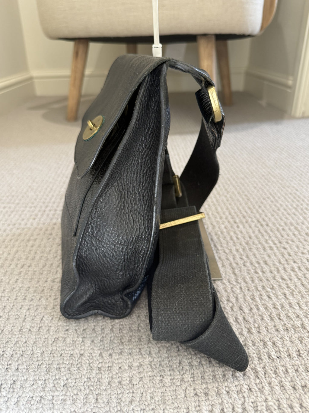 Mulberry Antony Black Leather Crossbody Messenger Bag – Brass Postman's Lock