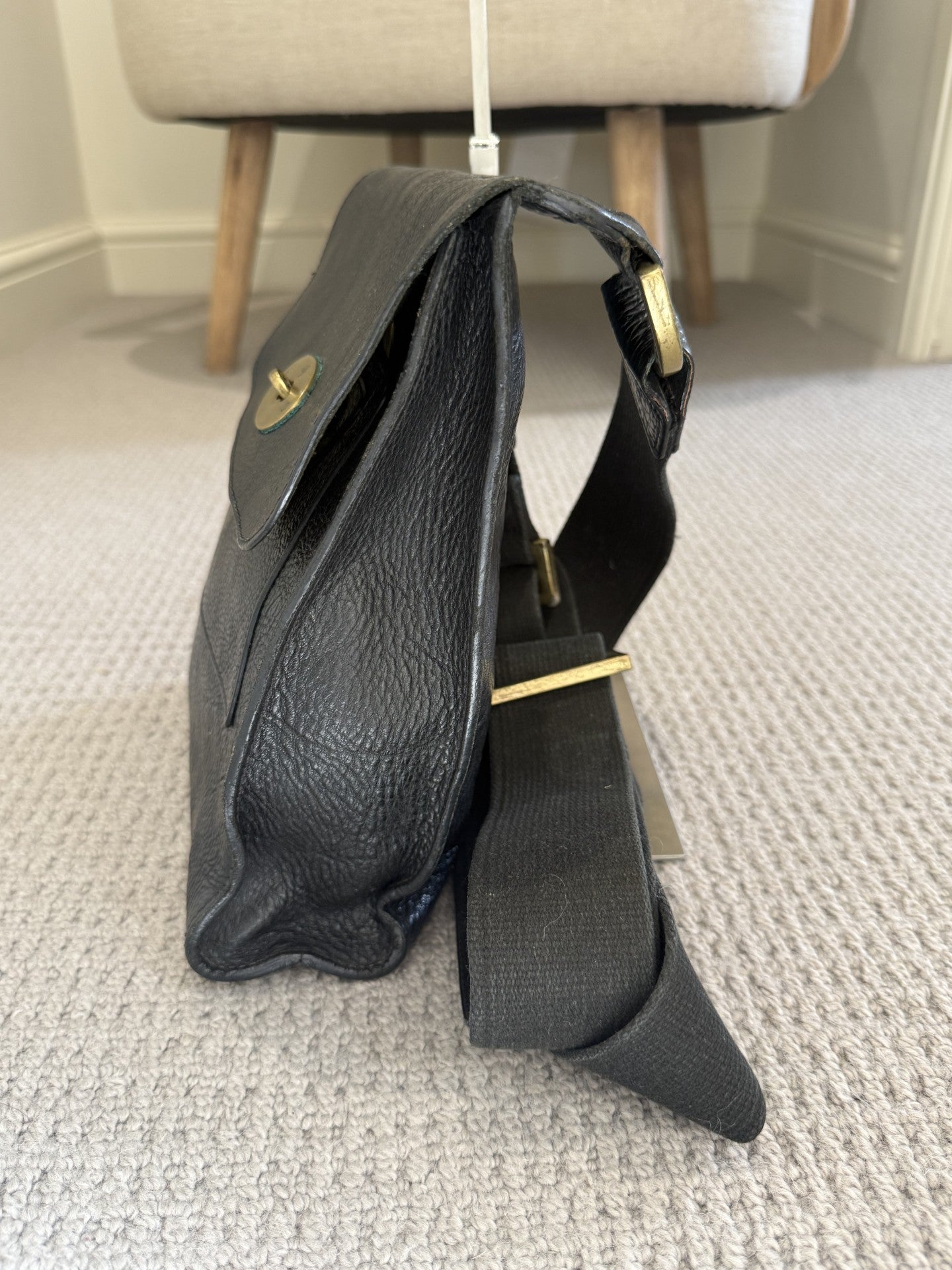 Mulberry Antony Black Leather Crossbody Messenger Bag – Brass Postman's Lock