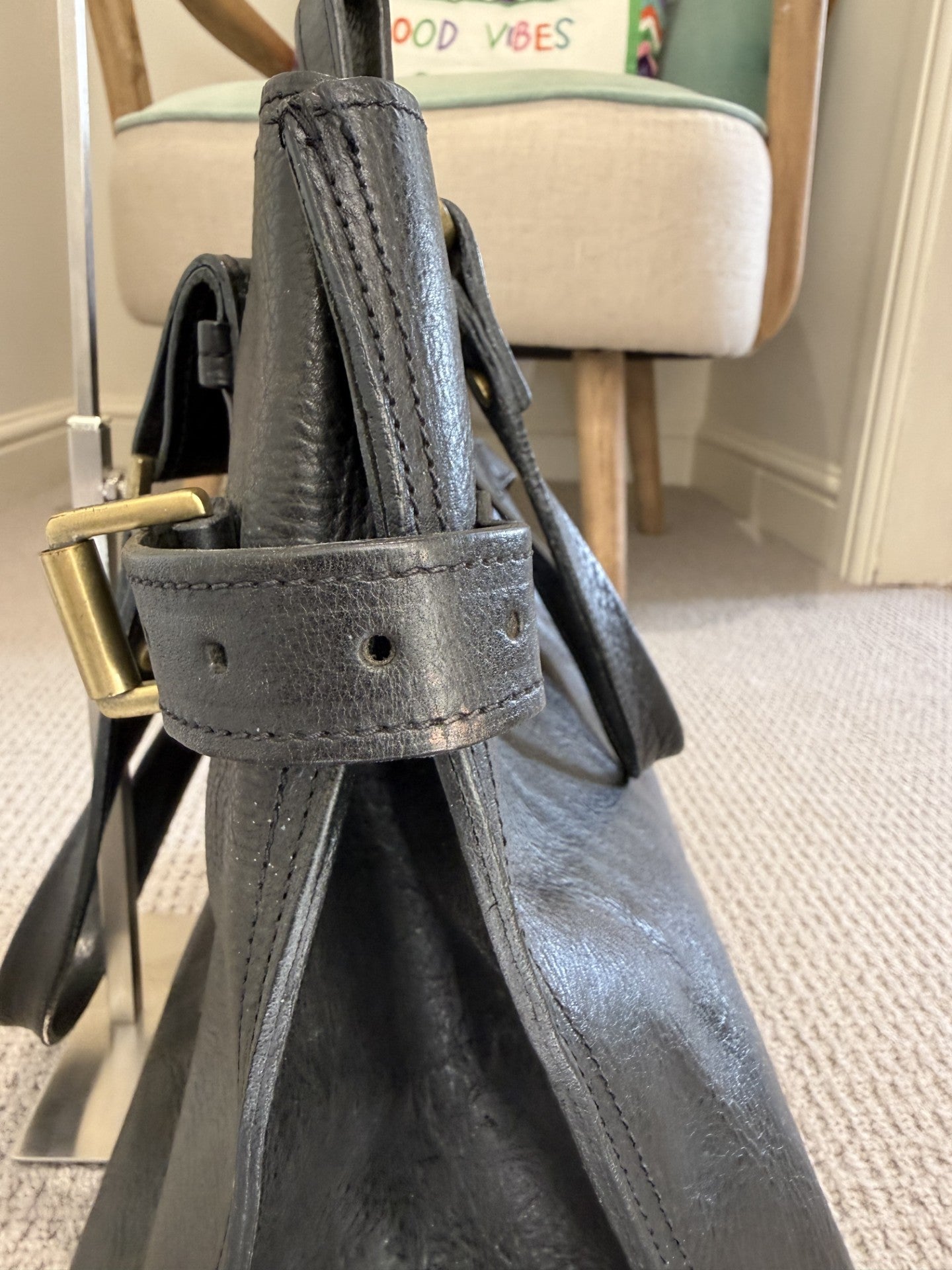 Mulberry Black Darwin Leather Belted Tote Bag – Vintage Pre-2005, Brass Hardware