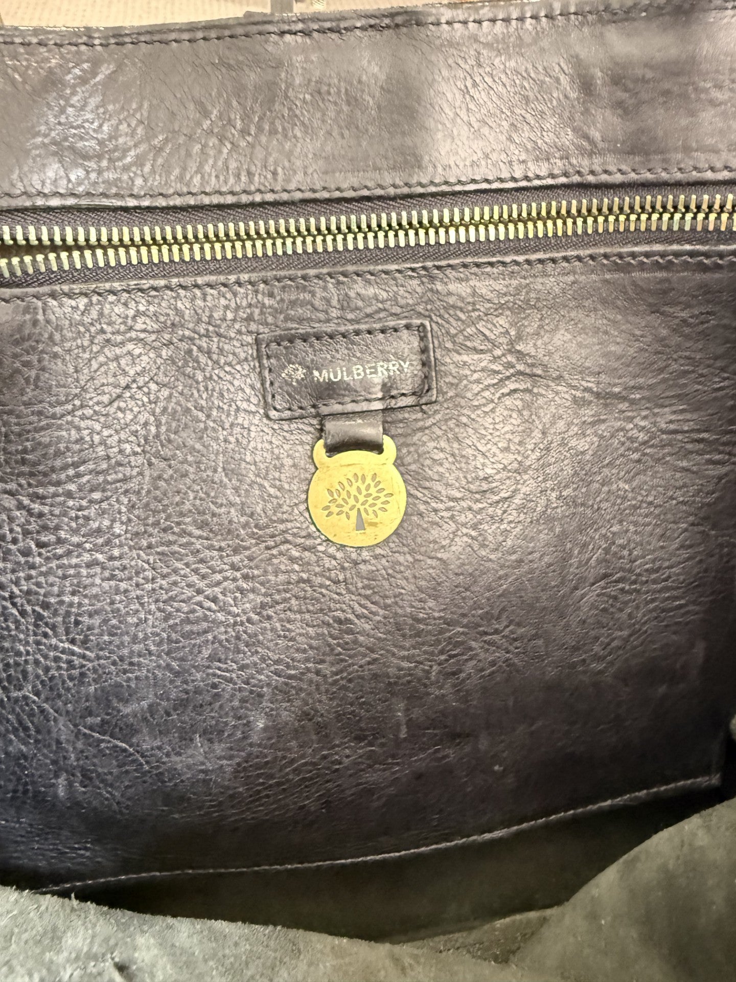 Mulberry Black Darwin Leather Belted Tote Bag – Vintage Pre-2005, Brass Hardware