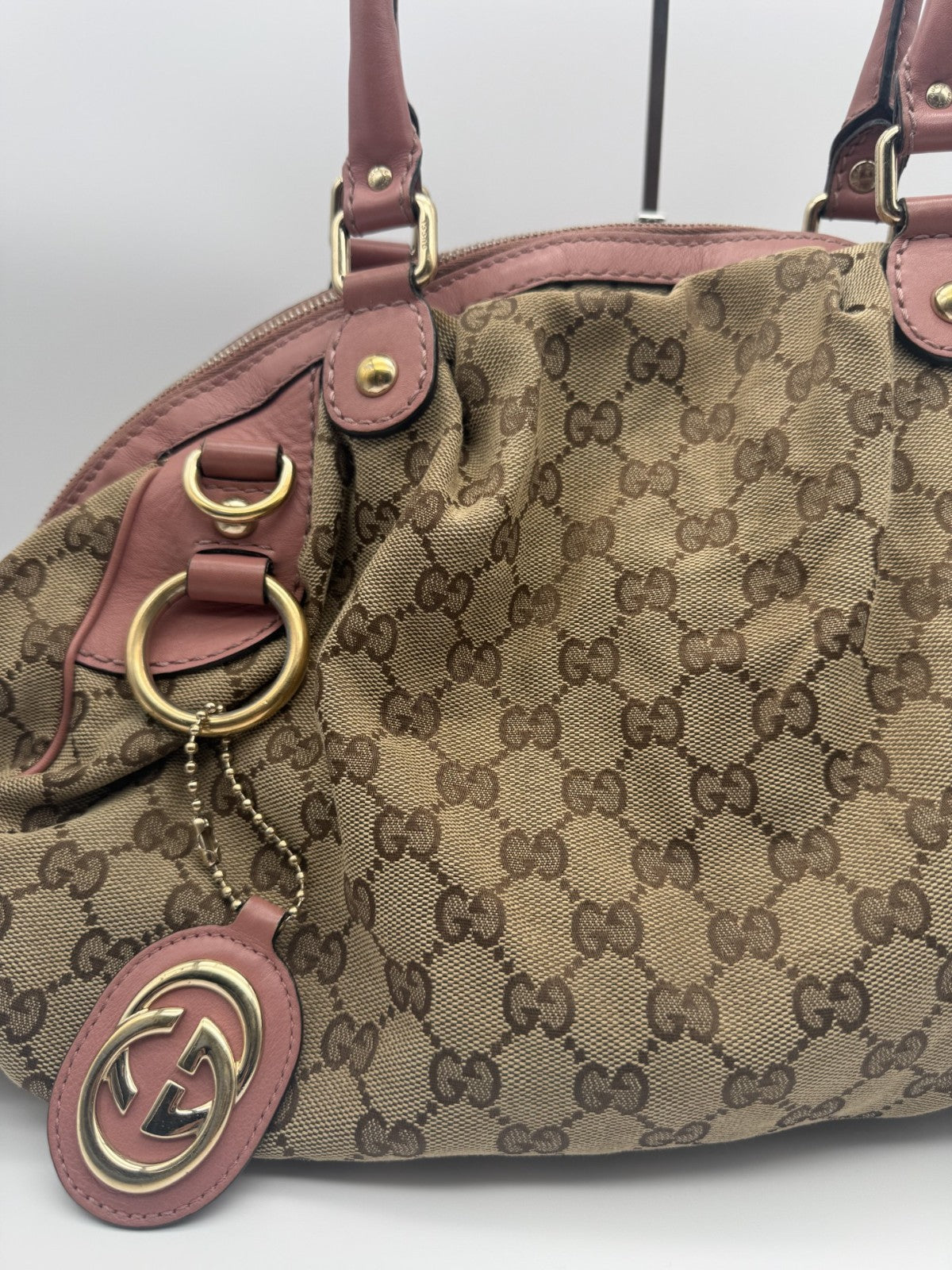 Gucci Sukey Satchel — Beige GG Canvas & Pink